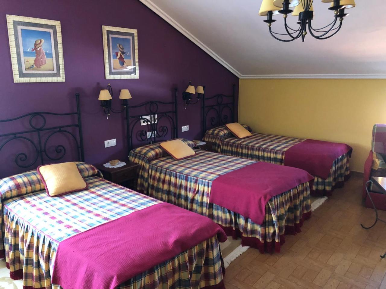 Rosal Hostal Juan מראה חיצוני תמונה