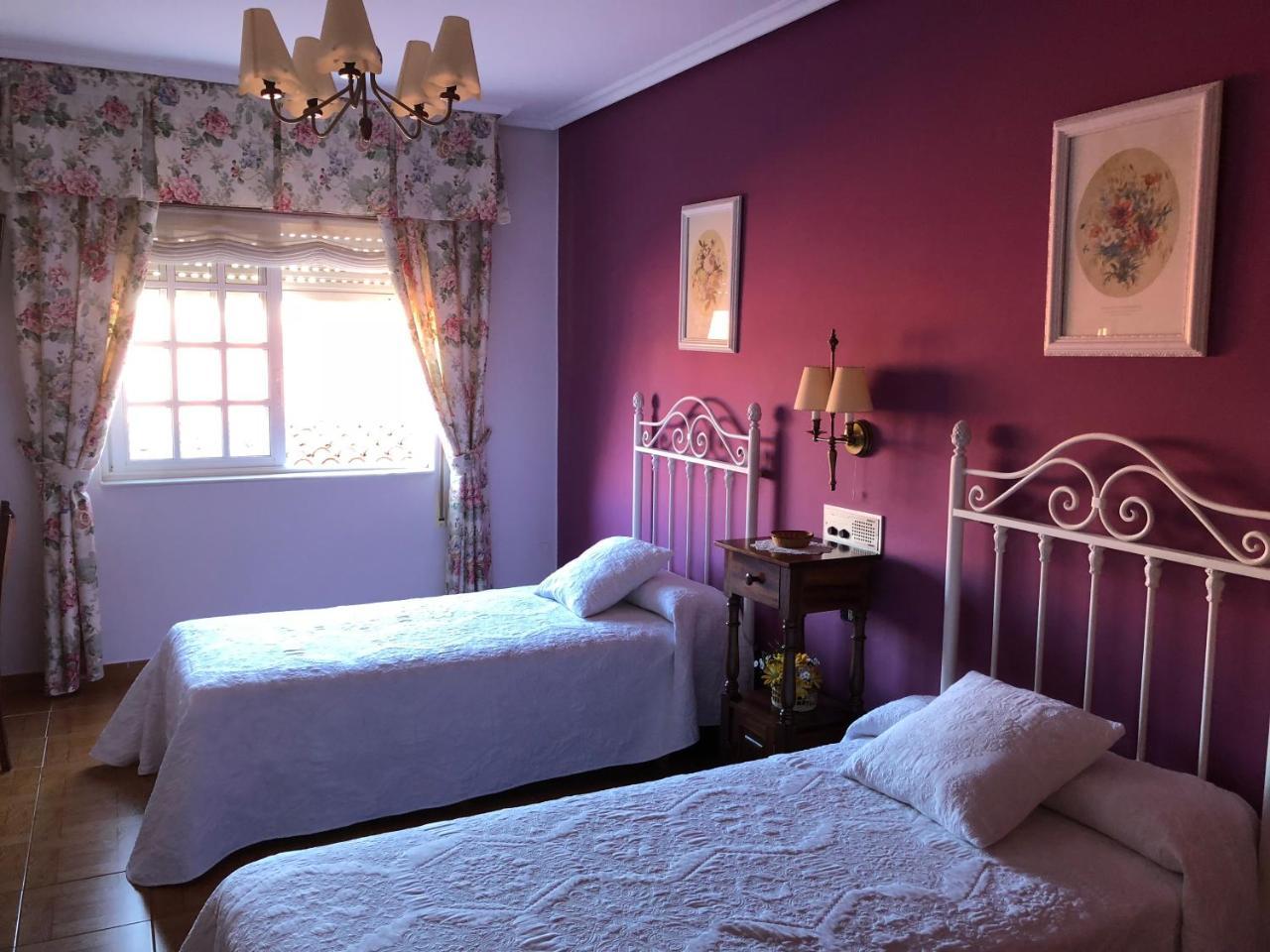 Rosal Hostal Juan מראה חיצוני תמונה
